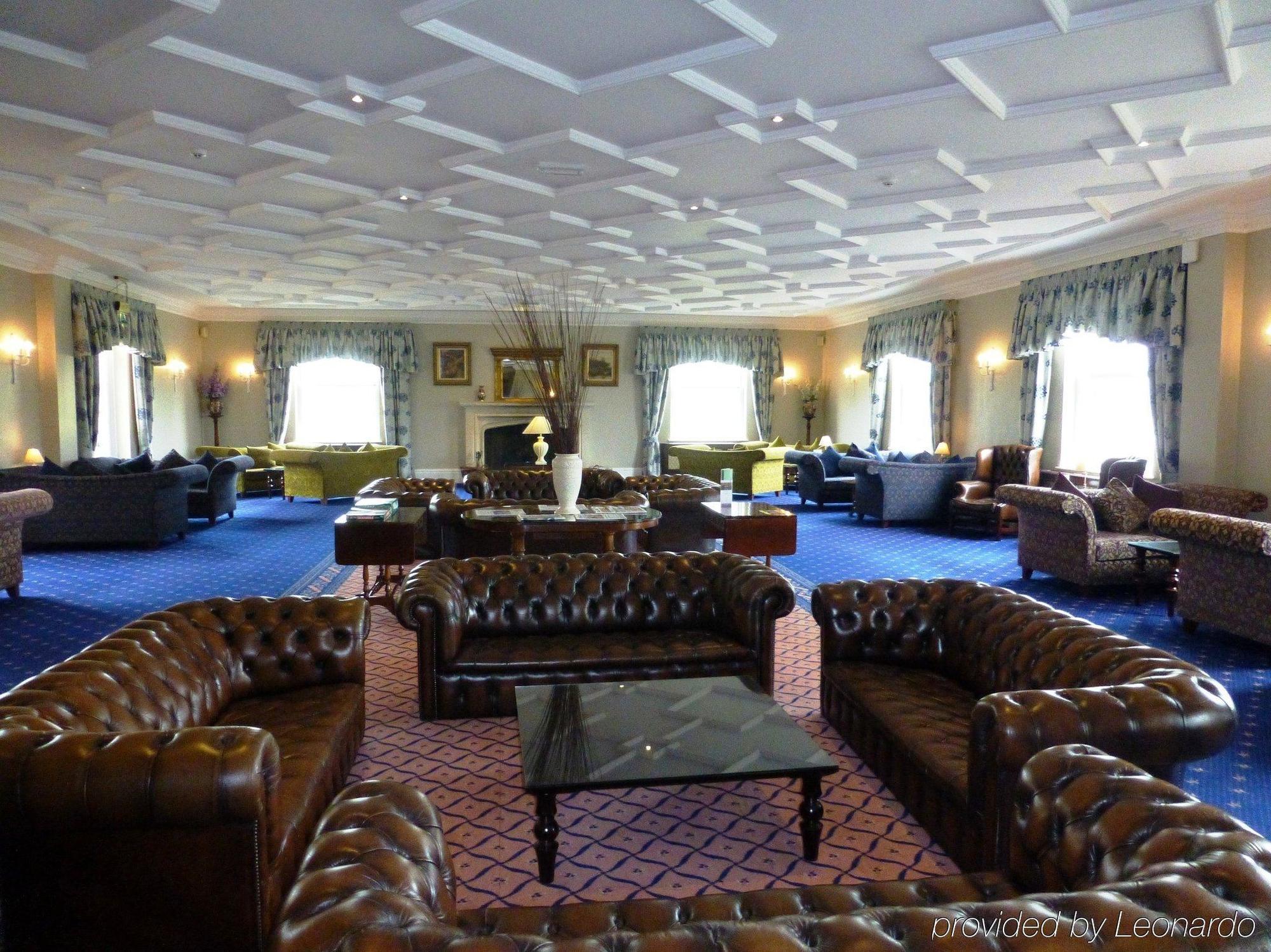 Whittlebury Hall And Spa Bagian luar foto