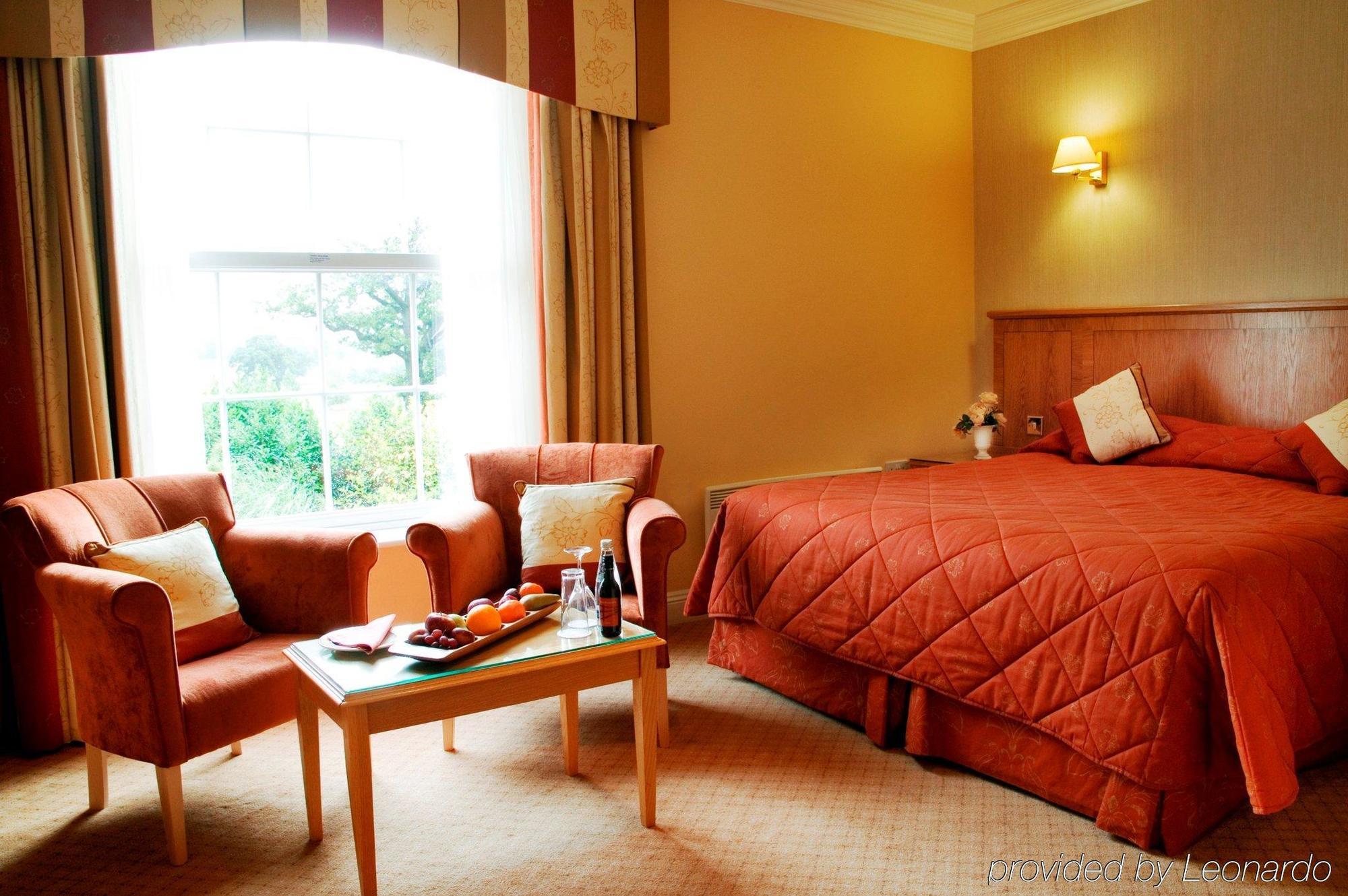 Whittlebury Hall And Spa Bagian luar foto
